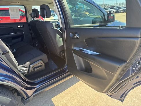 Used 2018 Dodge Journey SE w/ Connectivity Group image 38