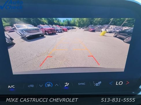 Used 2026 Chevrolet Traverse LT AWD/4WD image 18
