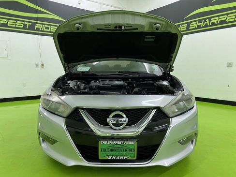 Used 2017 Nissan Maxima 3.5 SV FWD image 4