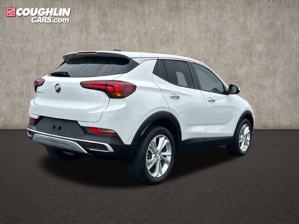Used 2023 Buick Encore GX Preferred w/ Cold Weather Comfort Package FWD image 7