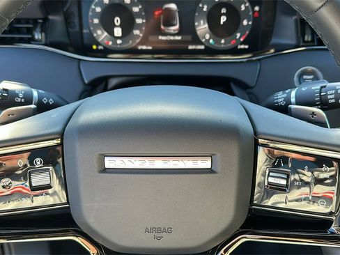 Certified 2024 Land Rover Range Rover Evoque S image 11