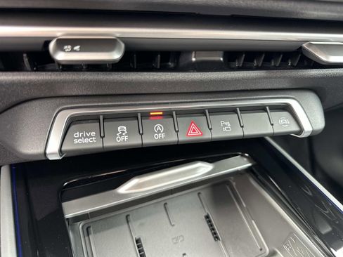 New 2026 Audi Q3 quattro 2.0T image 23