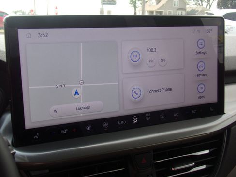 Used 2023 Ford Escape SE image 18