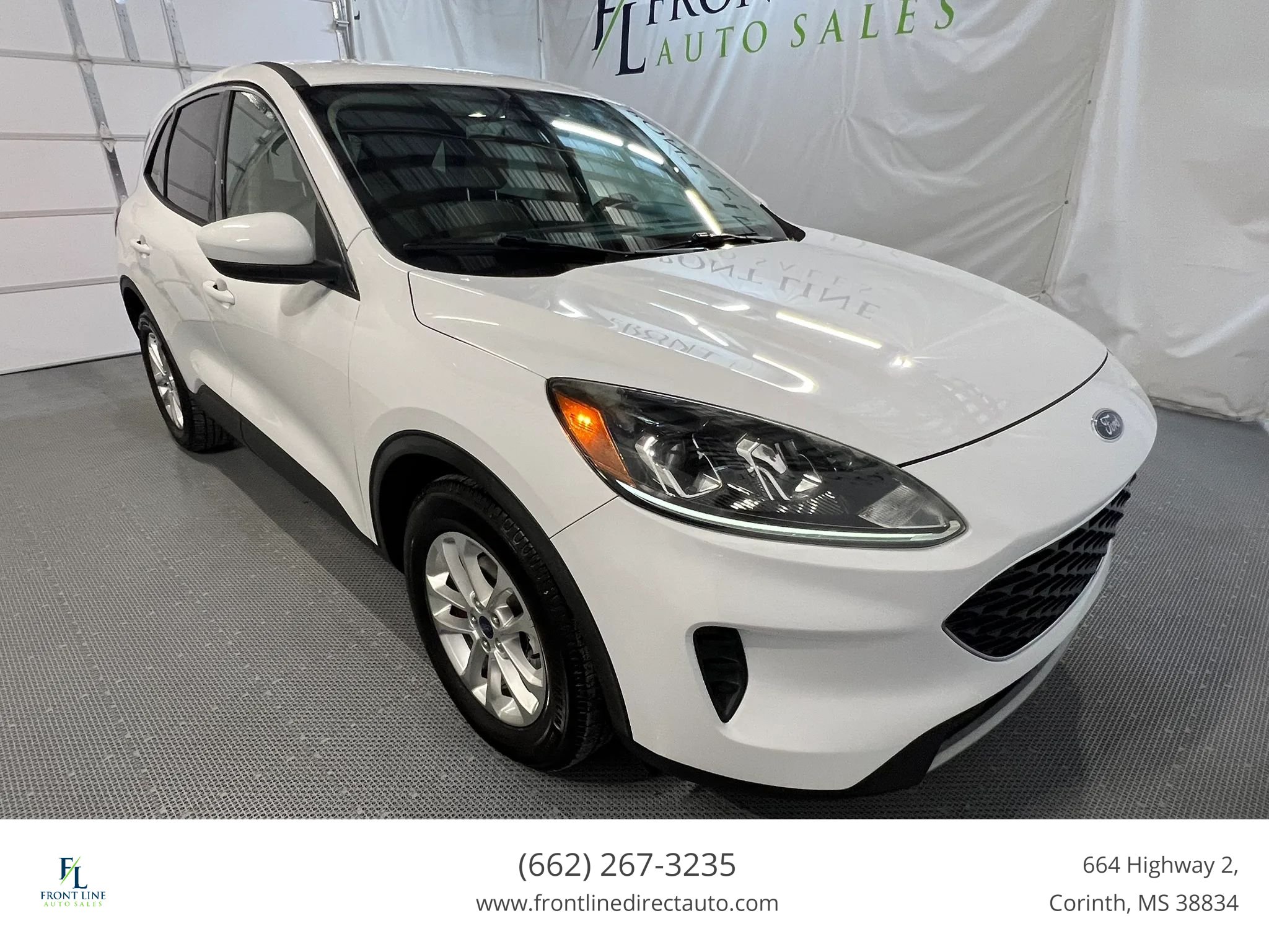 Used 2020 Ford Escape SE FWD image 1