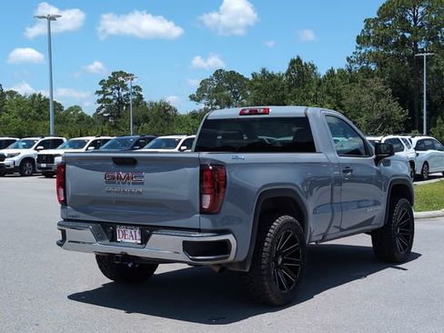 Used 2024 GMC Sierra 1500 Pro w/ Pro Value Package AWD/4WD image 3