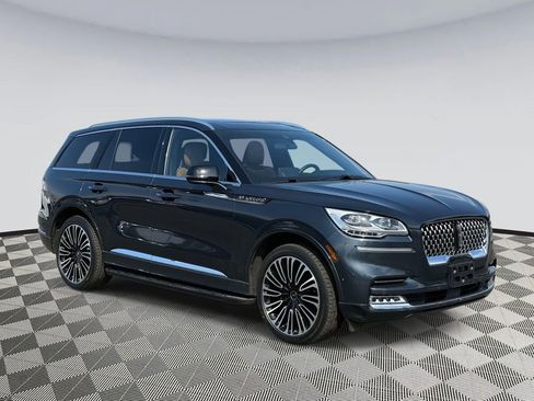 Used 2023 Lincoln Aviator Black Label w/ Dynamic Handling Package image 1