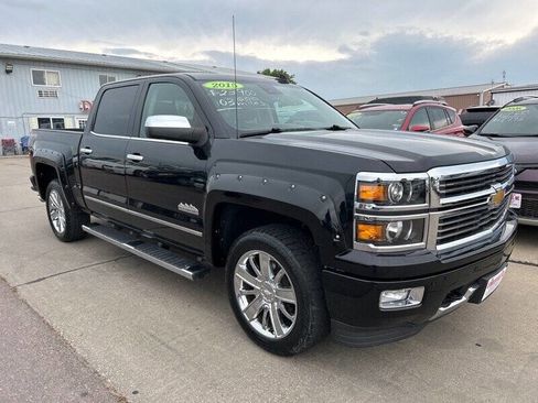 Used 2015 Chevrolet Silverado 1500 High Country w/ High Country Premium Package image 8