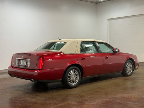 Used 2005 Cadillac De Ville DHS w/ Equipment Group FWD image 23