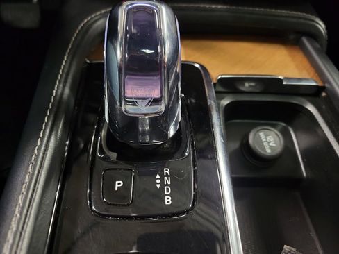 Used 2018 Volvo XC90 T8 Inscription w/ Luxury Package image 18