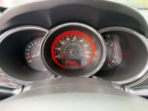 Used 2012 Kia Sorento SX w/ SX Premium Pkg AWD/4WD image 16