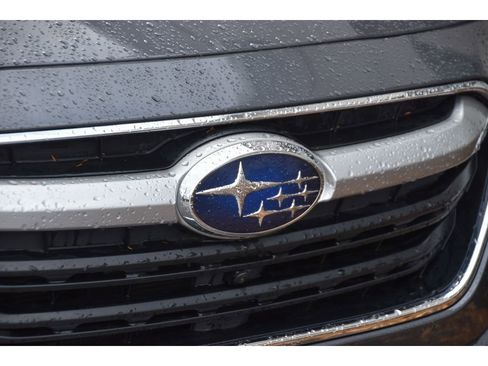 Used 2022 Subaru Outback Touring w/ Popular Package #2 image 10