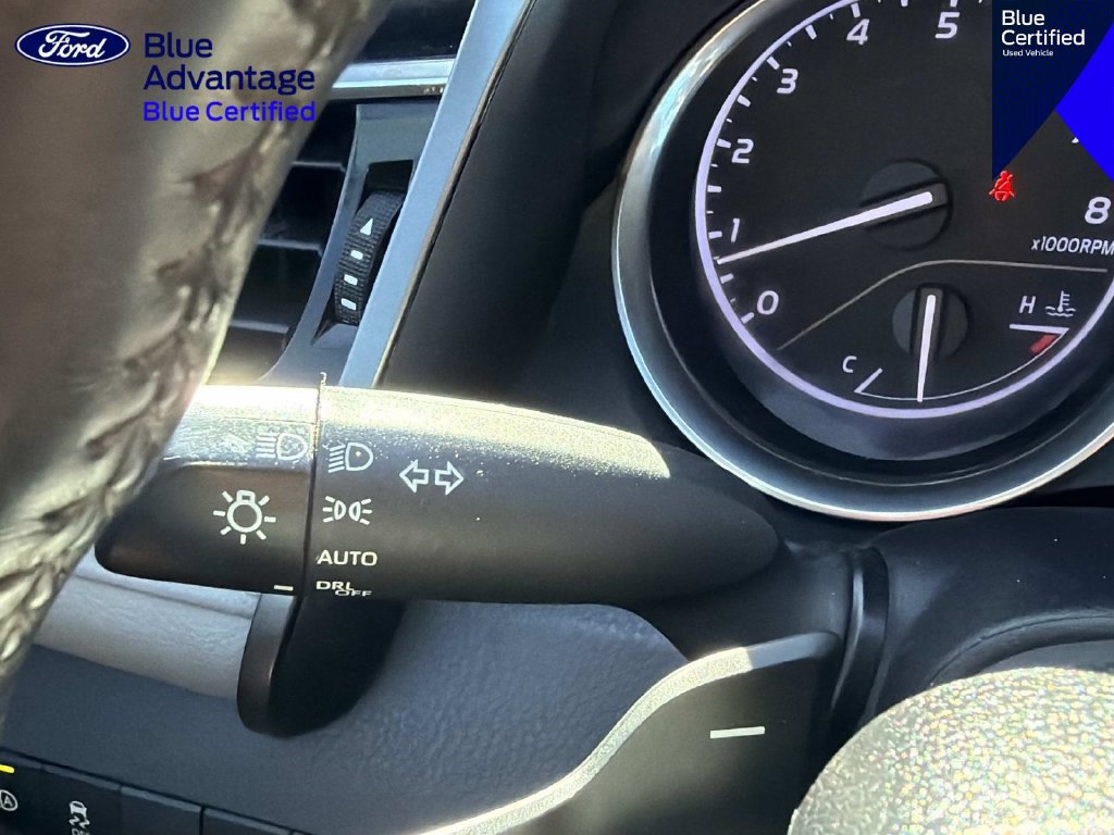 Used 2018 Toyota Camry SE w/ Moonroof Package FWD image 29