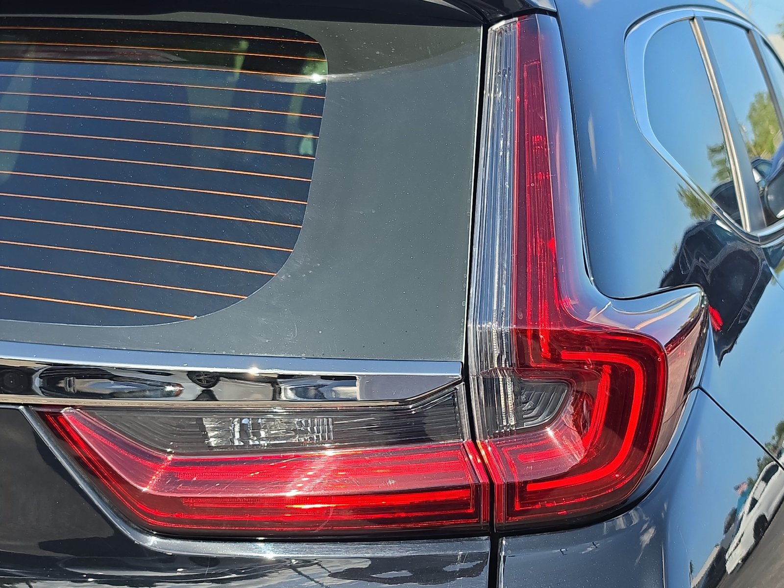 Used 2022 Honda CR-V Special Edition image 8