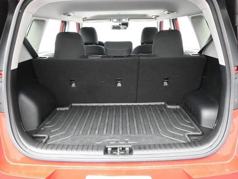 Used 2021 Kia Soul GT-Line FWD image 29