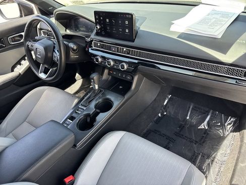 Certified 2025 Honda Civic Sport image 10
