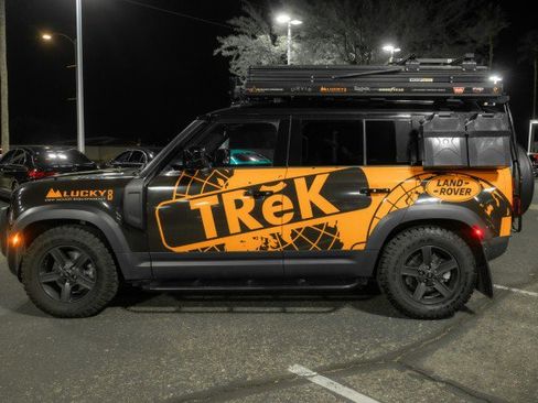 Used 2023 Land Rover Defender 110 S image 5