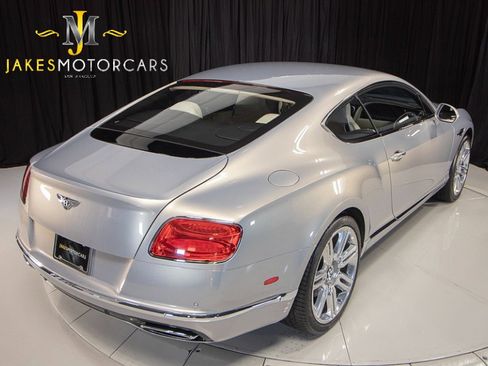 Used 2017 Bentley Continental GT image 11