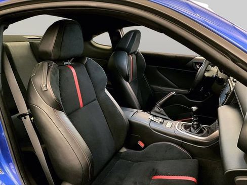 Used 2022 Subaru BRZ Limited RWD image 7