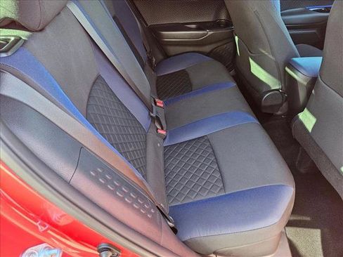 Used 2021 Toyota C-HR XLE image 18