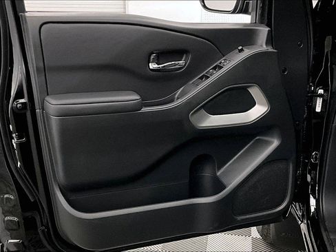 New 2026 Nissan Frontier SV AWD/4WD image 34