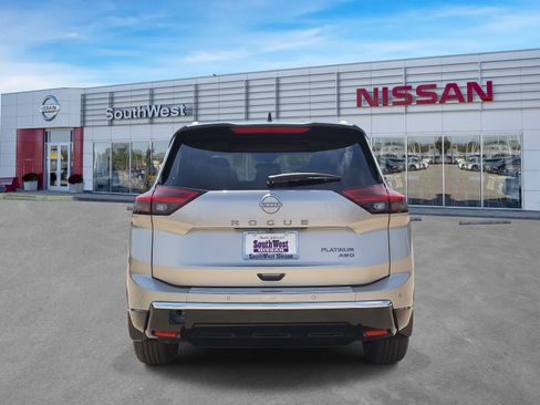 New 2026 Nissan Rogue Platinum AWD/4WD image 7
