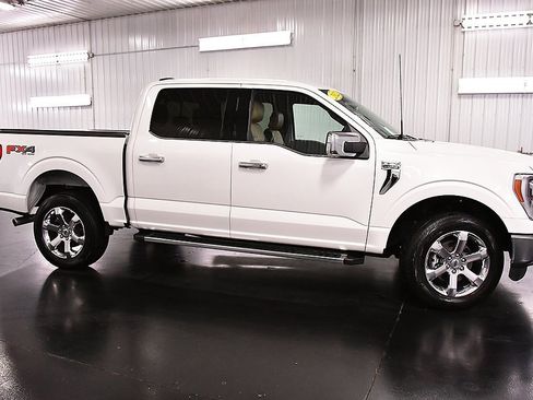 Used 2022 Ford F150 Lariat w/ Equipment Group 502A High image 8