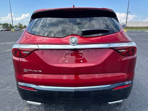 Used 2023 Buick Enclave Essence w/ Sound and Sites Package AWD/4WD image 5
