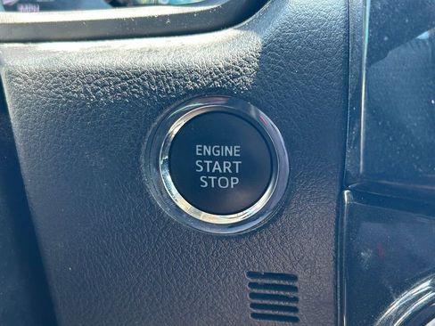 Used 2022 Toyota 4Runner TRD Off-Road Premium AWD/4WD image 27