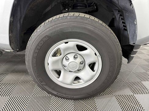 Used 2023 Toyota Tacoma SR image 10