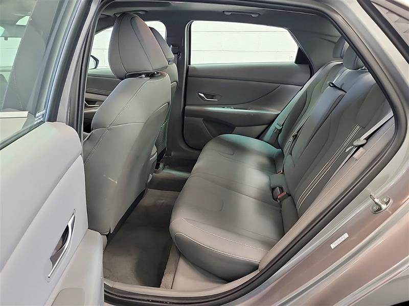 Used 2024 Hyundai Elantra SEL w/ Convenience Package FWD image 10