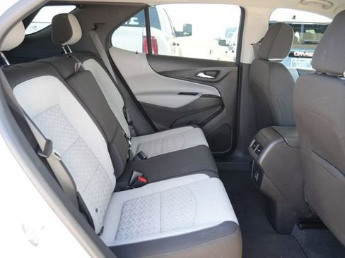 Used 2024 Chevrolet Equinox LS w/ LS Convenience Package AWD/4WD image 21