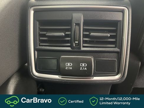 Used 2023 Subaru Forester Premium AWD/4WD image 19