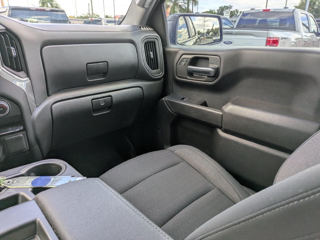 Used 2024 Chevrolet Silverado 1500 Custom Trail Boss AWD/4WD image 17
