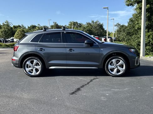 Used 2023 Audi Q5 2.0T Premium Plus AWD/4WD image 3