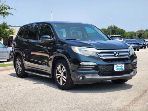 Used 2017 Honda Pilot EX-L image 3