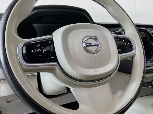 Used 2023 Volvo XC90 B6 Plus w/ Protection Package image 16