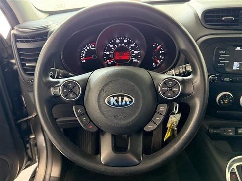 Used 2017 Kia Soul + FWD Hatchback 2.0L 4-Cyl image 26