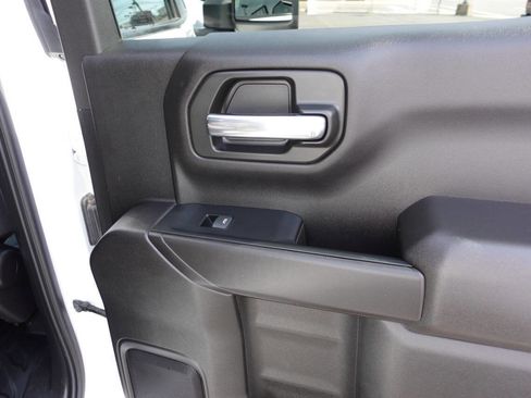 Used 2024 Chevrolet Silverado 1500 W/T w/ WT Value Package AWD/4WD image 27