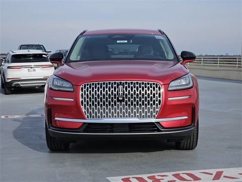 New 2026 Lincoln Corsair Premiere image 2