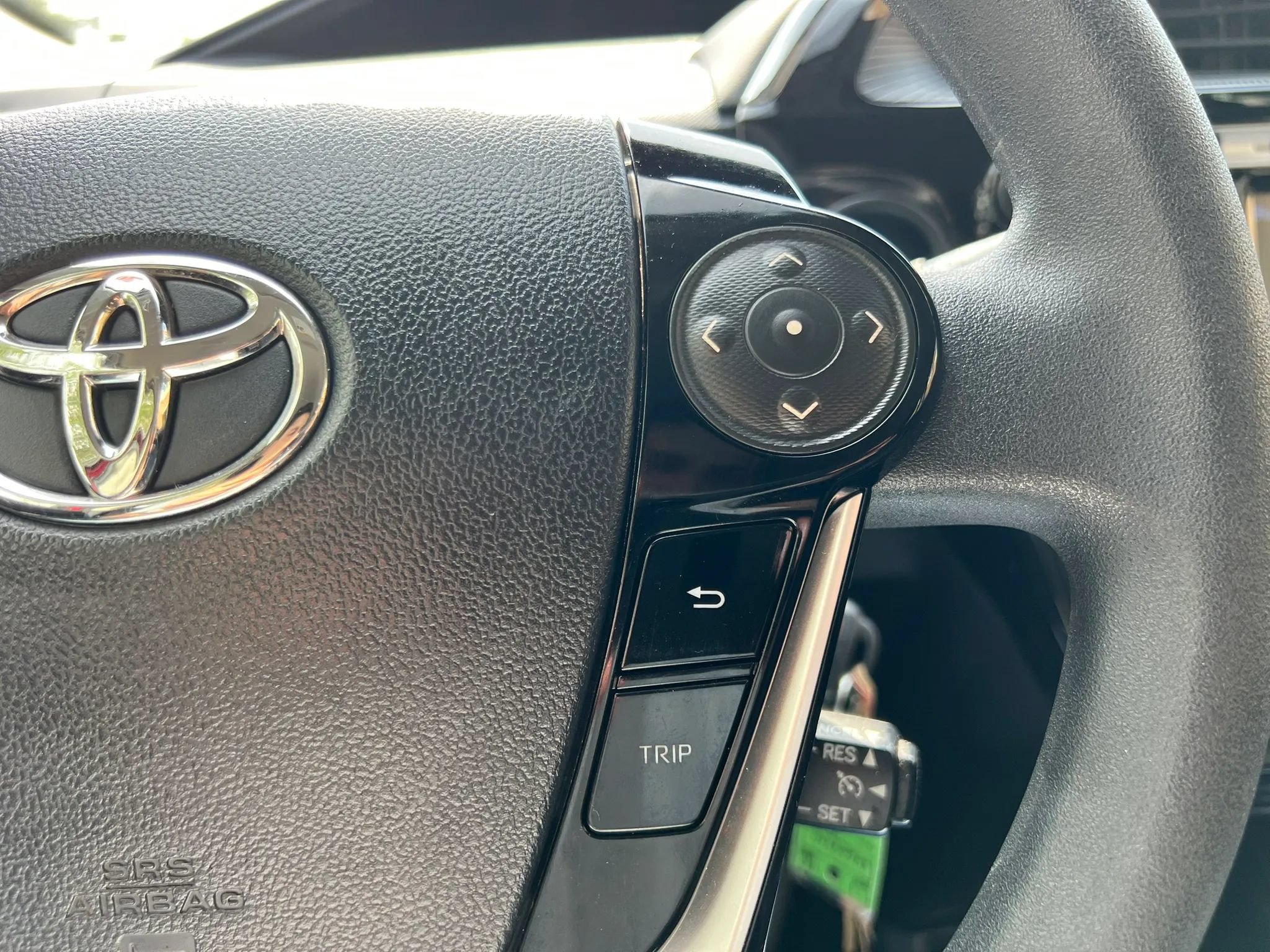Used 2018 Toyota Prius C Two FWD image 22