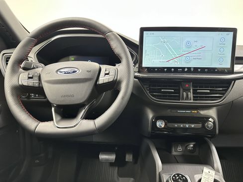 New 2025 Ford Escape ST-Line w/ Equipment Group 301A image 20