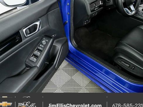 Used 2024 Honda Civic Touring image 8