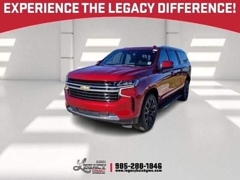 Used 2021 Chevrolet Suburban LT w/ LT Signature Package RWD image 1