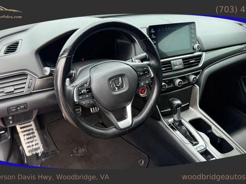 Used 2019 Honda Accord Sport image 16