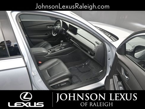 Used 2023 Honda Accord Touring image 10