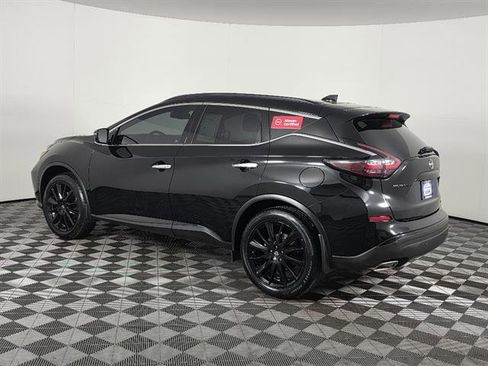 Used 2023 Nissan Murano SV w/ SV Midnight Edition Package image 7