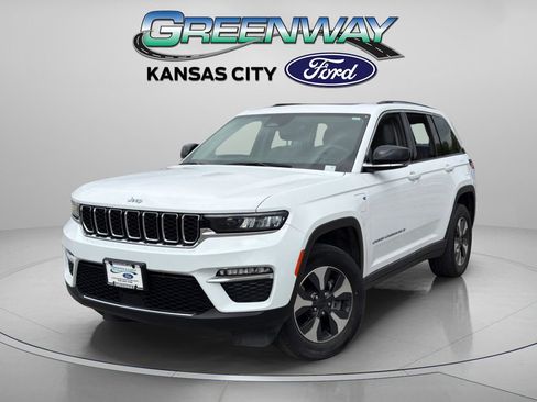 Used 2022 Jeep Grand Cherokee Limited 4xe AWD/4WD image 4