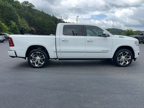 Used 2024 RAM 1500 Limited AWD/4WD image 4