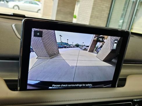 Used 2021 Lincoln Aviator 2WD image 23