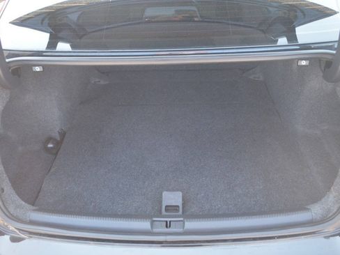 Used 2013 Volkswagen Passat 2.5 S image 26